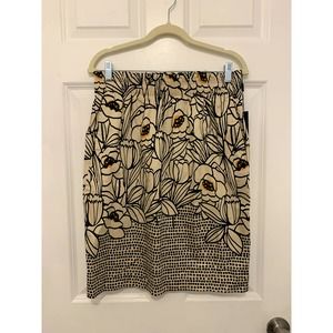 Donna Karan Floral Print Knee Length Skirt Black Size M